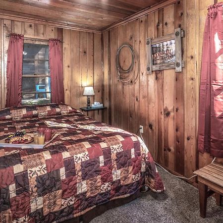 Apache Village 5, Queen Bed, Midtown, Sleeps 2 Руідозо Екстер'єр фото