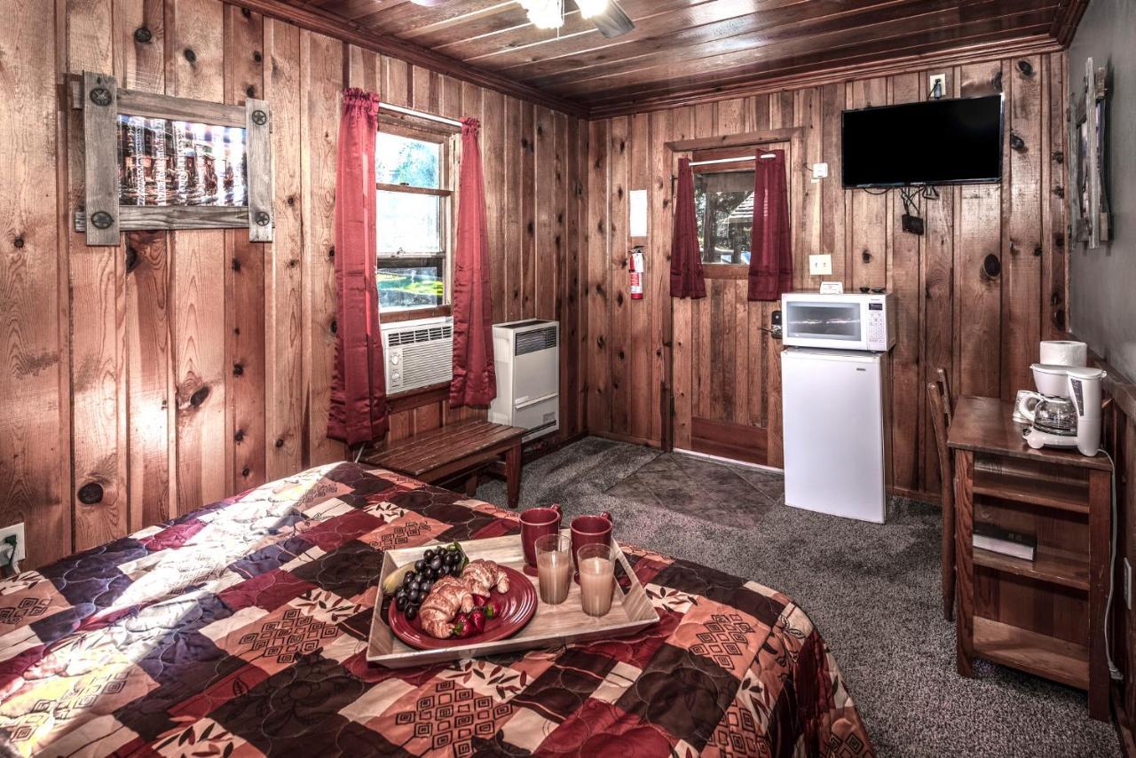 Apache Village 5, Queen Bed, Midtown, Sleeps 2 Руідозо Екстер'єр фото